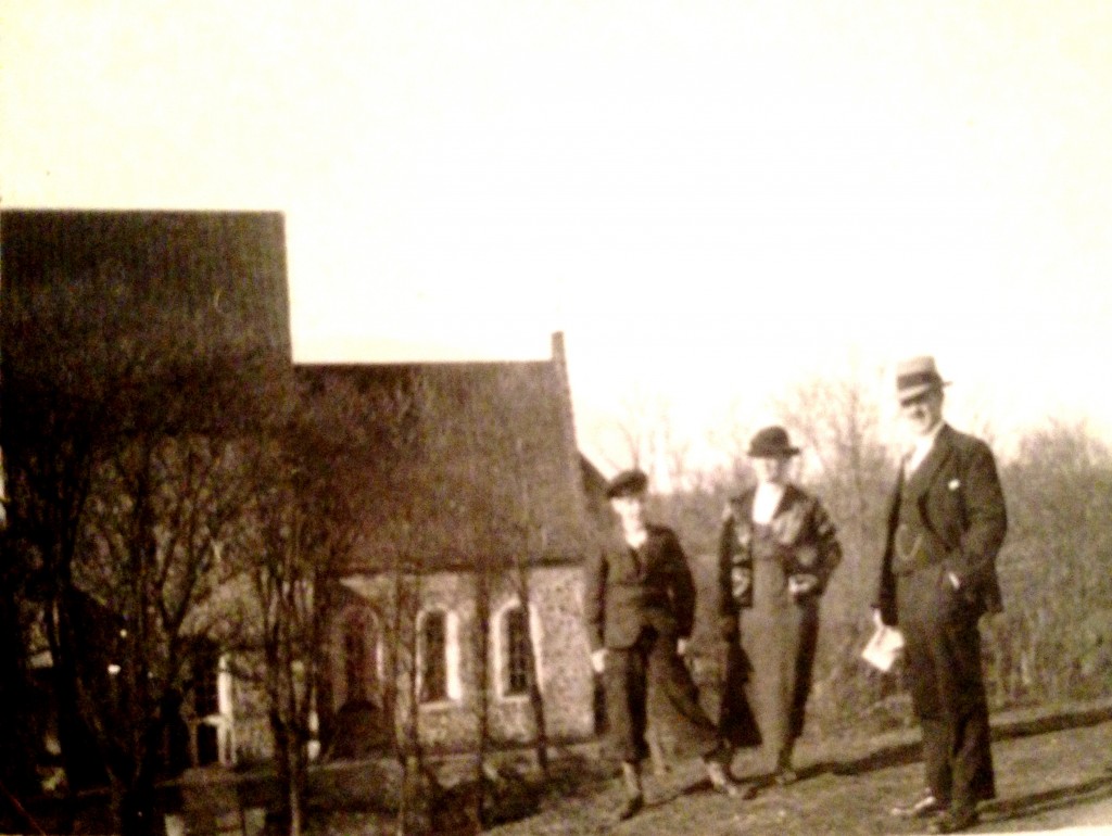 1. Mormor o Morfar o Willow