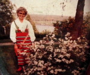 Mor Vivian Midsommar Nyhyttan